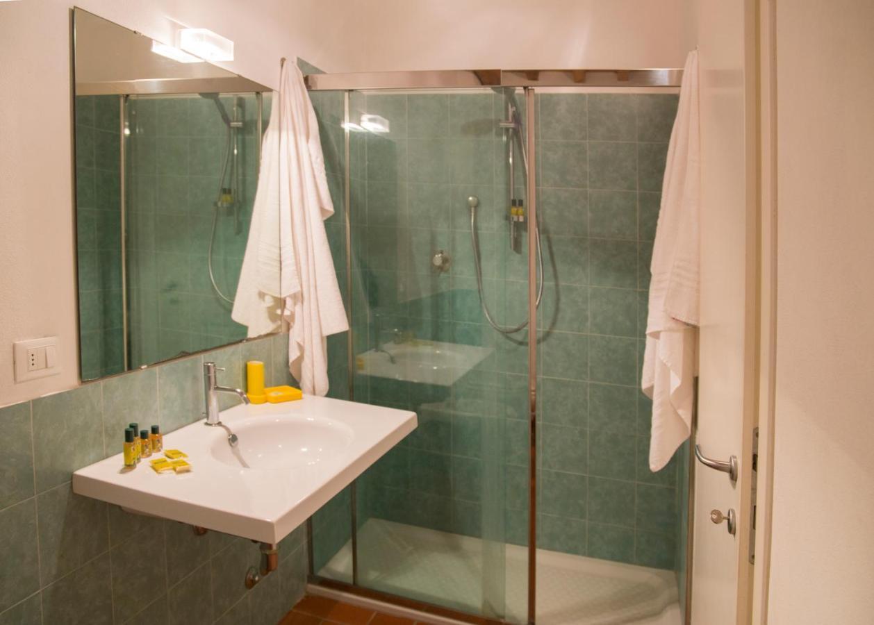 Agriturismo Poggio Agli Ulivi Riotorto Kültér fotó