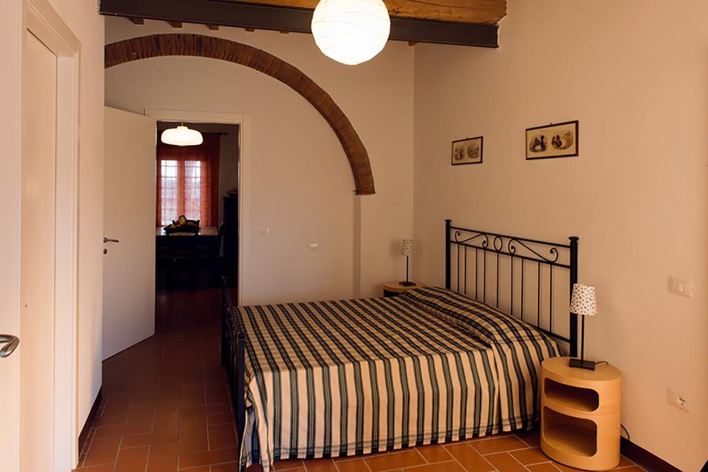 Agriturismo Poggio Agli Ulivi Riotorto Kültér fotó