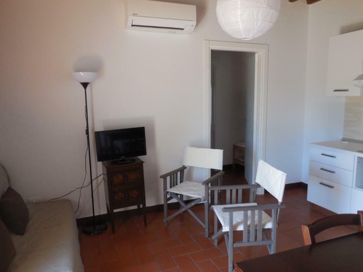 Agriturismo Poggio Agli Ulivi Riotorto Kültér fotó